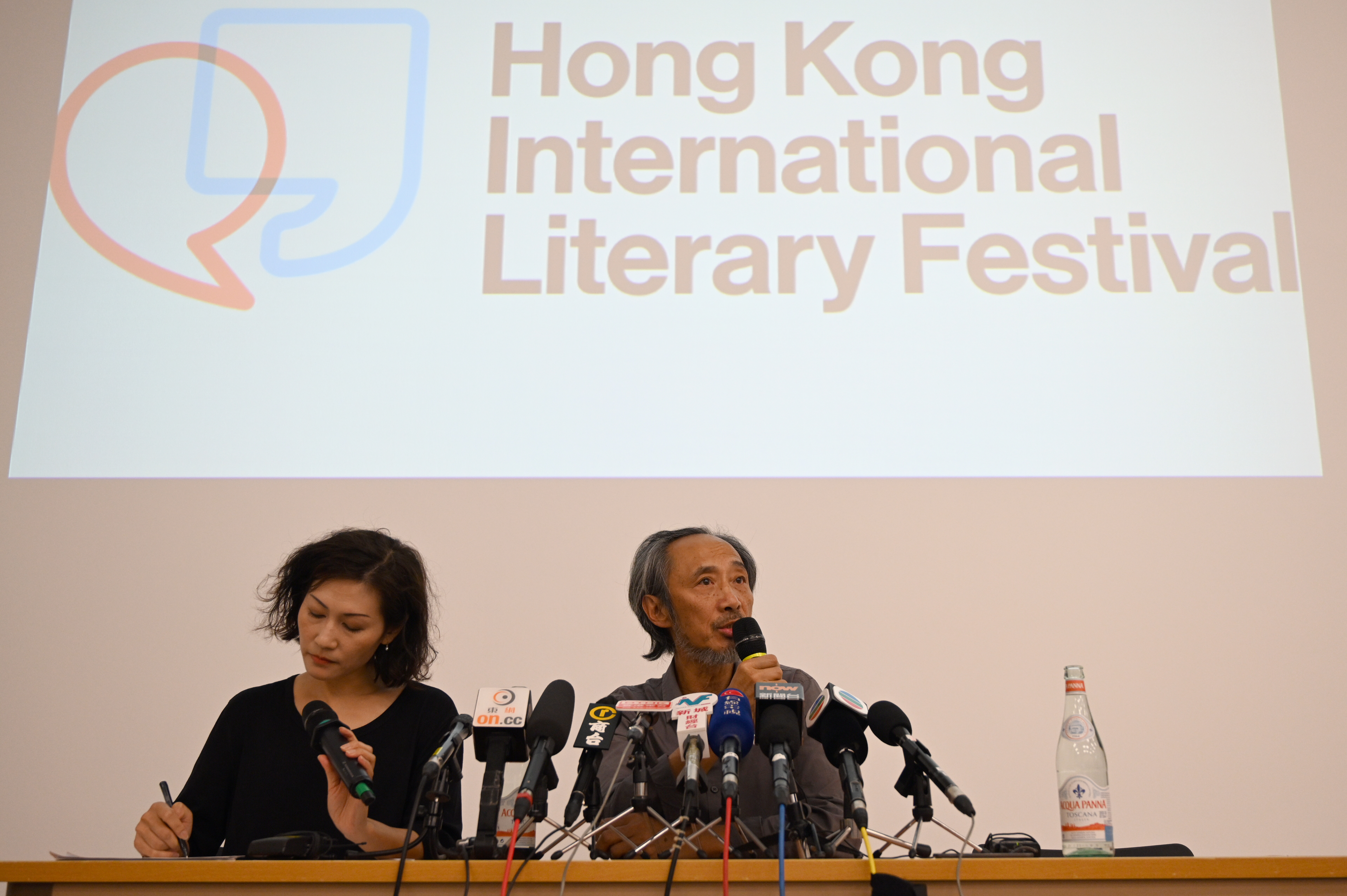 Hong Kong Literary Festival director to leave