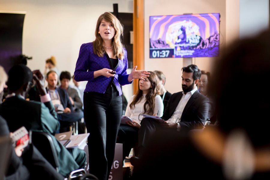 "You need psychologists to design the questionnaires": Oscar Cerezales