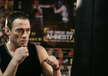 Sony Pictures gives away cash for DVD returns in Australia