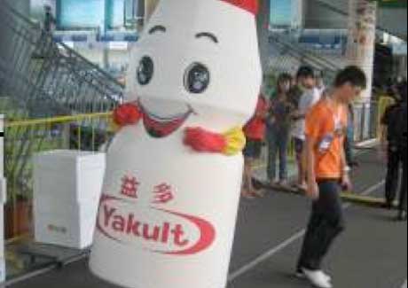 Yakult Singapore extends sponsorship of FINA/Arena swimming world cup
