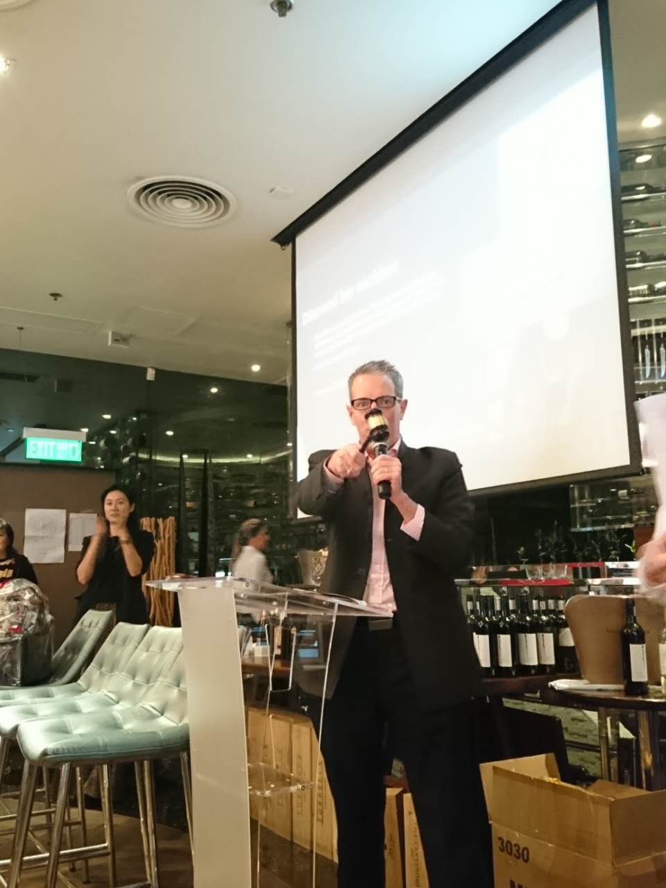 Photos: 'Ladies of Media' luncheon raises nearly US$25,000