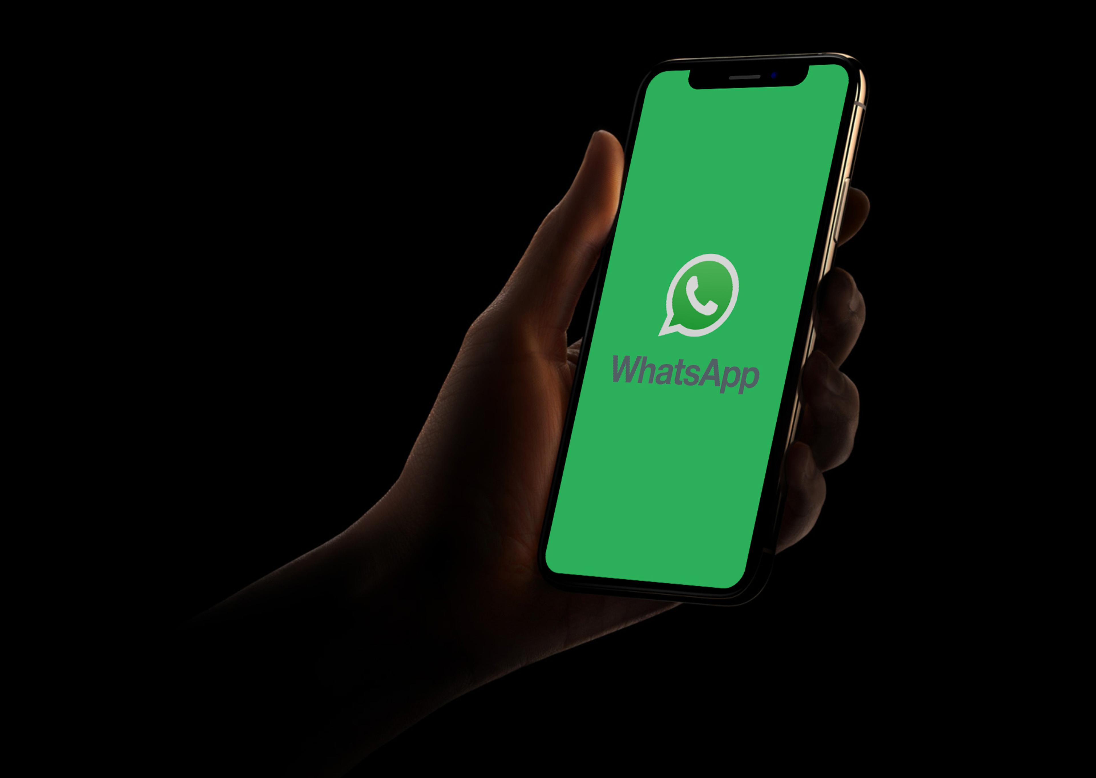 WhatsApp officially introduces ads in updates tab