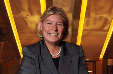 Live Issue... Starcom sets sights on Asian growth