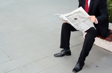 Australian newspapers resist global decline