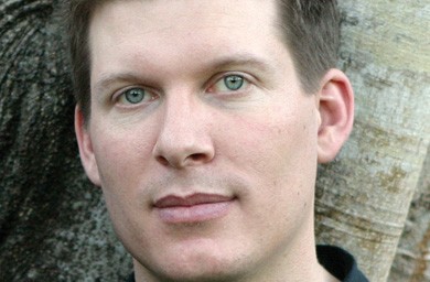 Coates leaves Yahoo in Southeast Asia