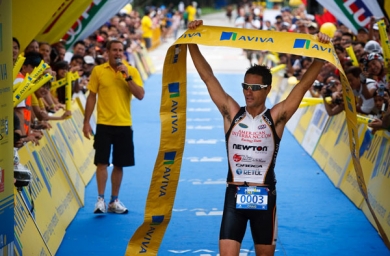 Aviva calls $250 million global pitch