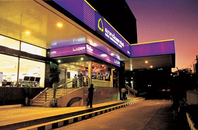 Siam Commercial Bank splits creative between Lowe and Leo Burnett