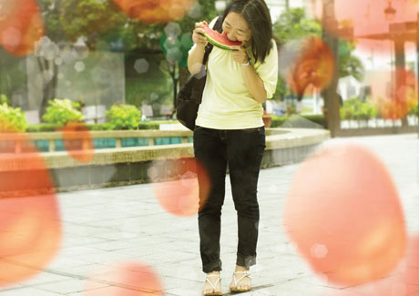 Aussie Fruits tells product story with poster series in Vietnam