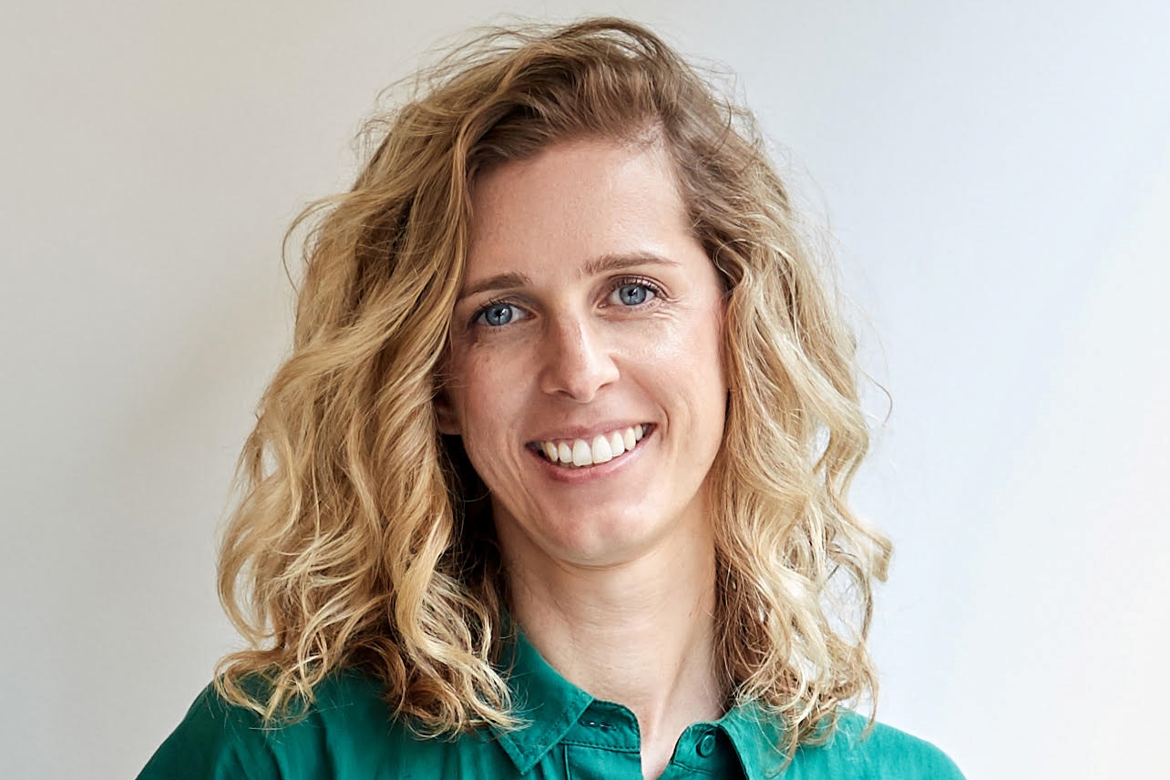 Independent in the age of agility—squaring the circle on business jargons