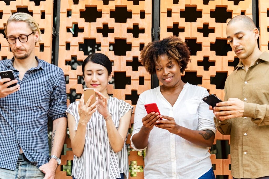 Facebook launches ad products for video games