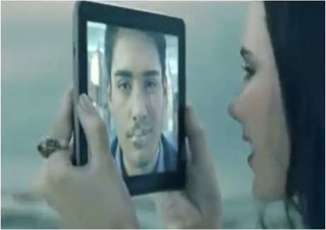 Filipino telco Smart targets long-distance lovers in new TVC