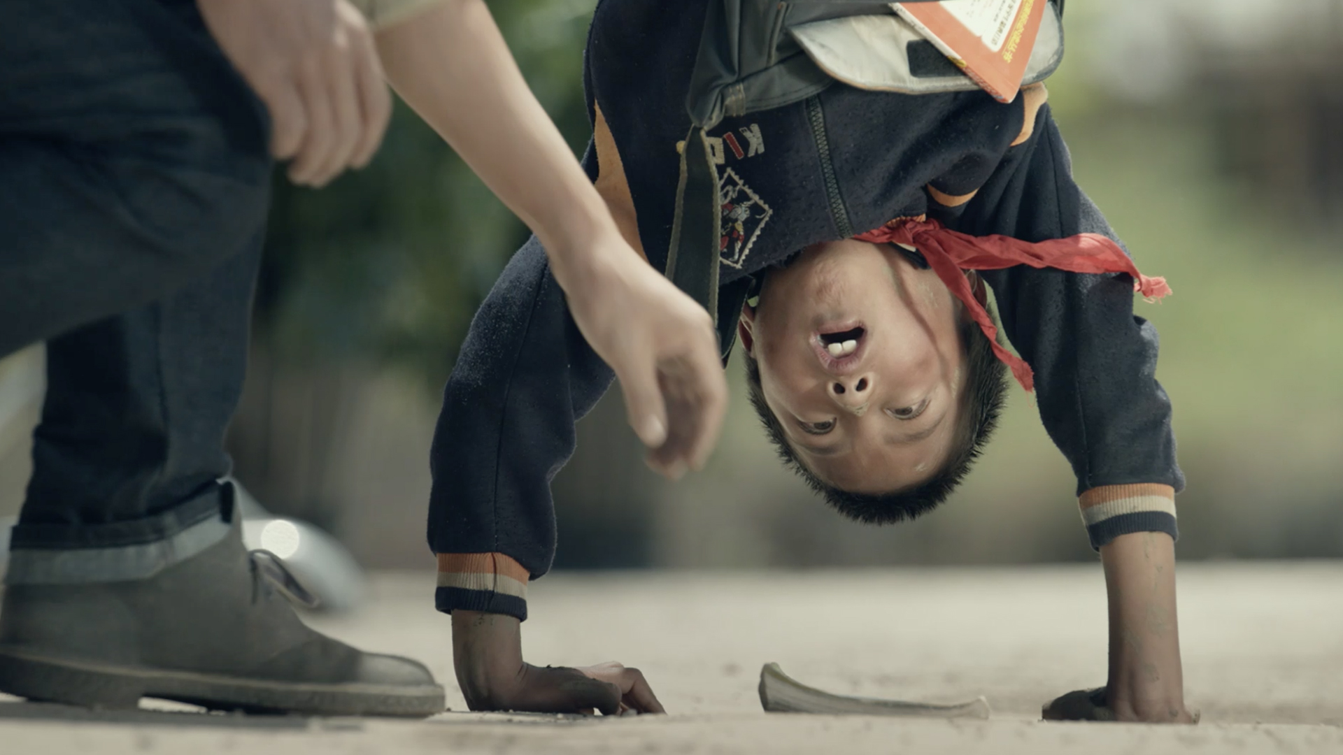 The boy who walks upside down, and other Samsung China beneficiaries