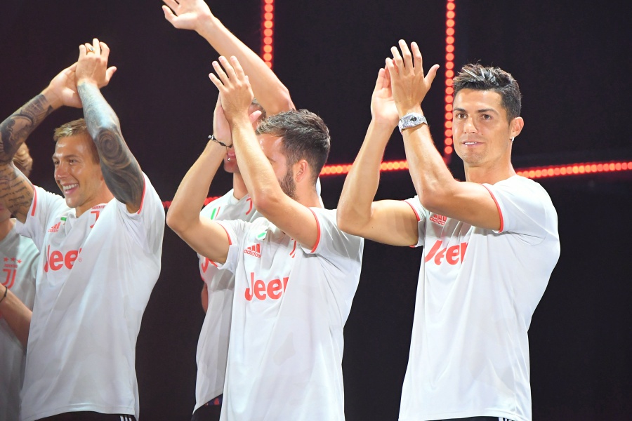 Douyin scores for football leagues