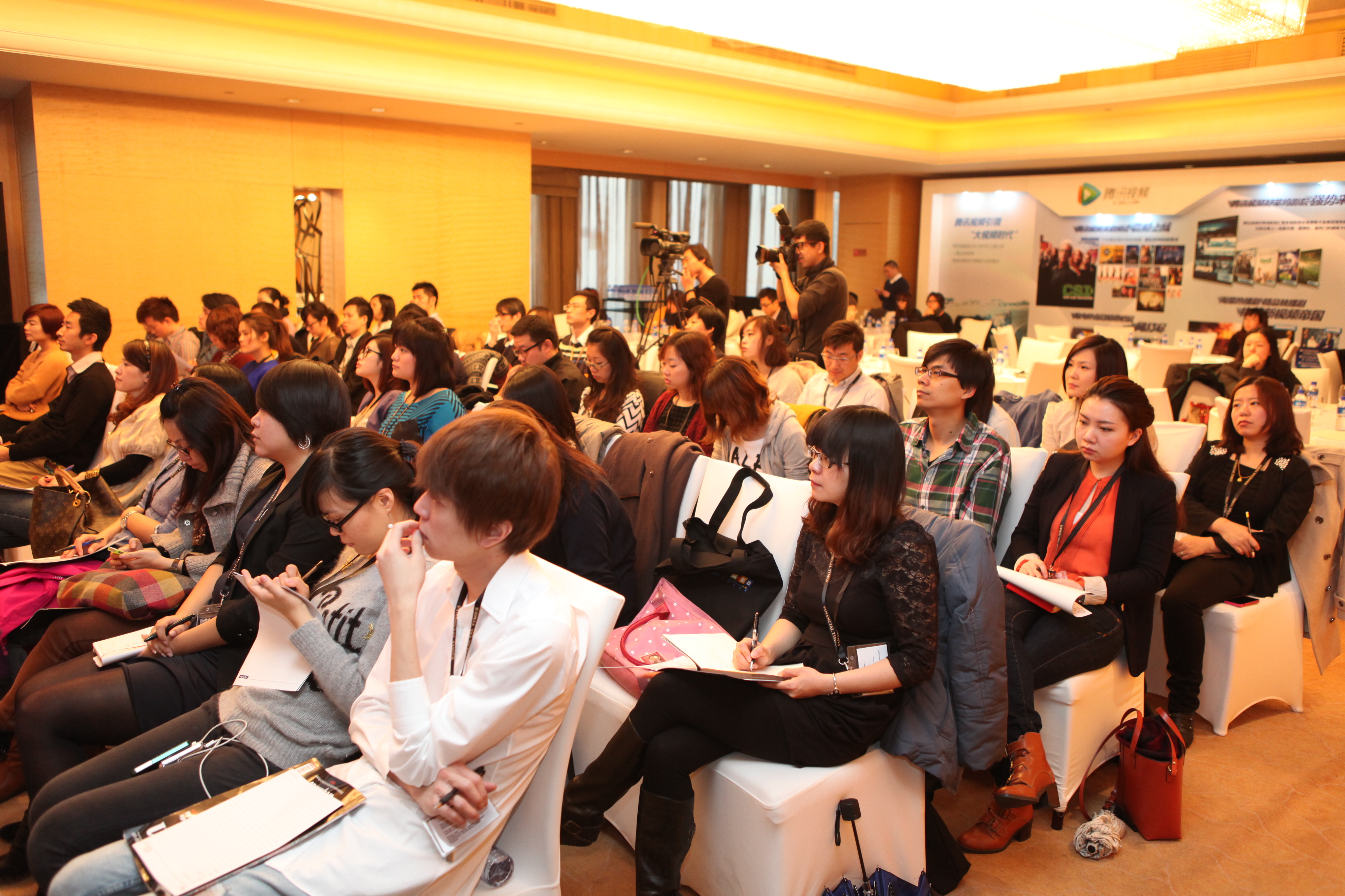 DigitalMediaWorks takeaways: 'Go digital or die', break silos, socialise China