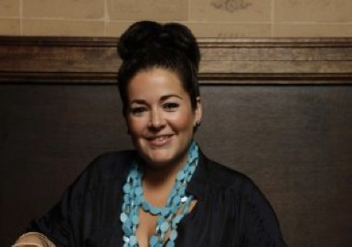 Naked's Imogen Hewitt to depart for Australia