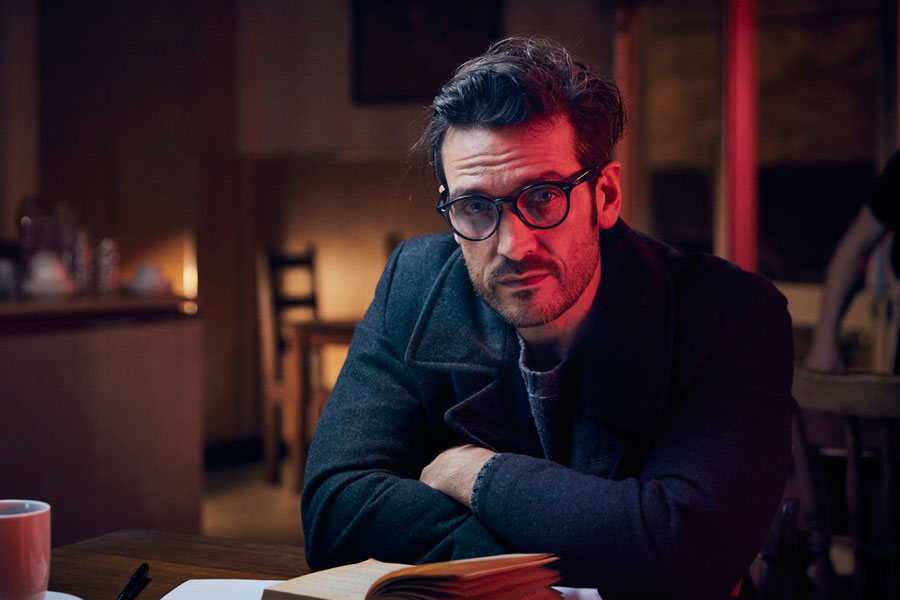 This ad may make eyeglasses seem a bit too cool