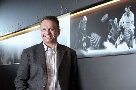 Samsonite regional leader prefers the realistic approach 