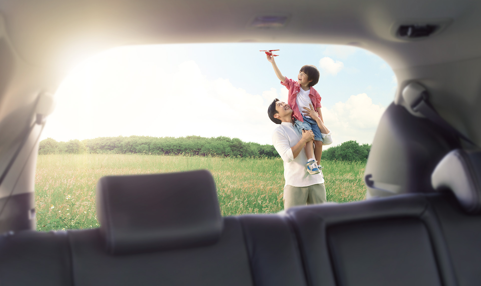 Mitsubishi Motors wants to share a 'moment' with you