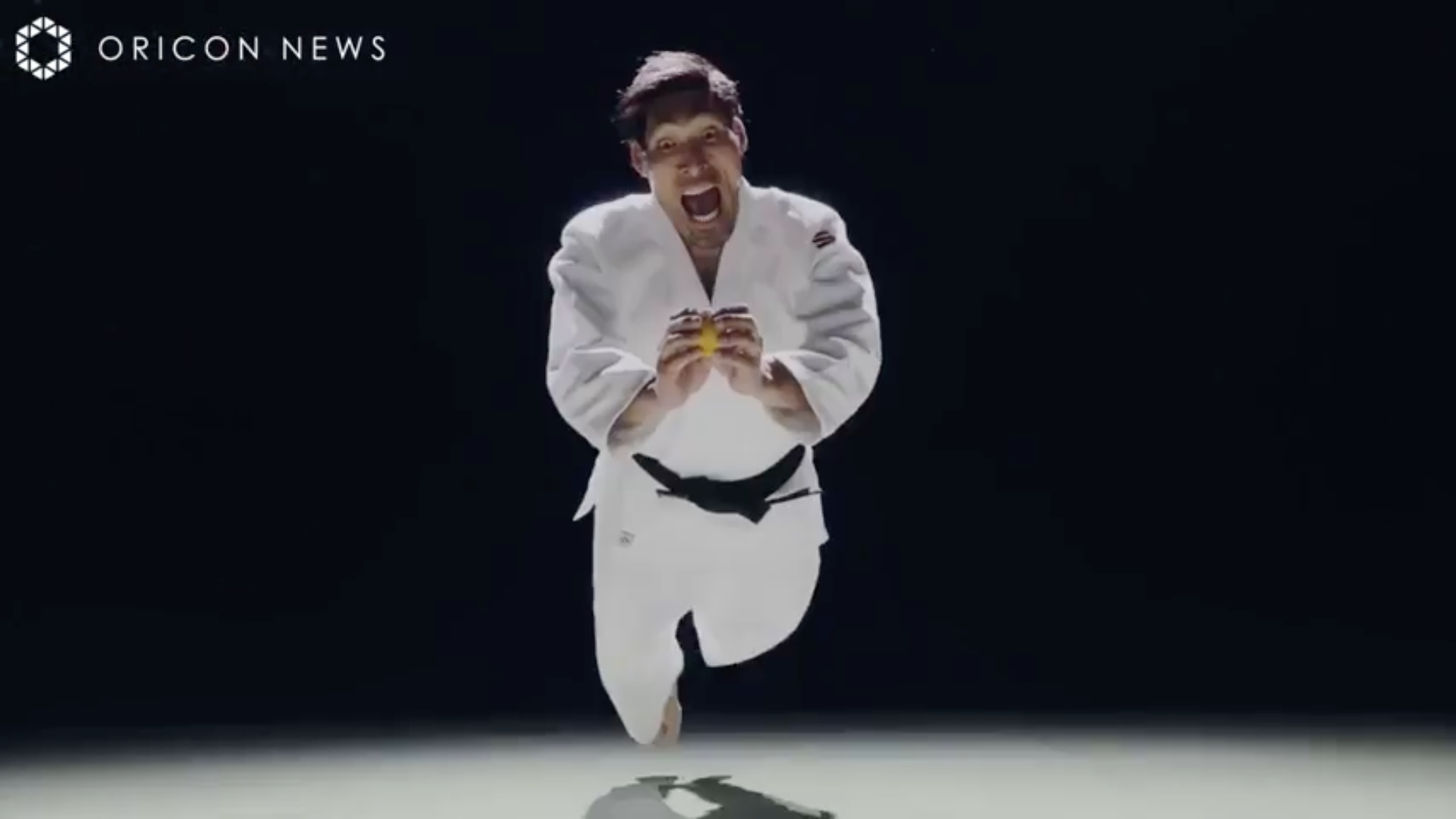 Kapow! Judo star fights fruit in noisy Suntory ad
