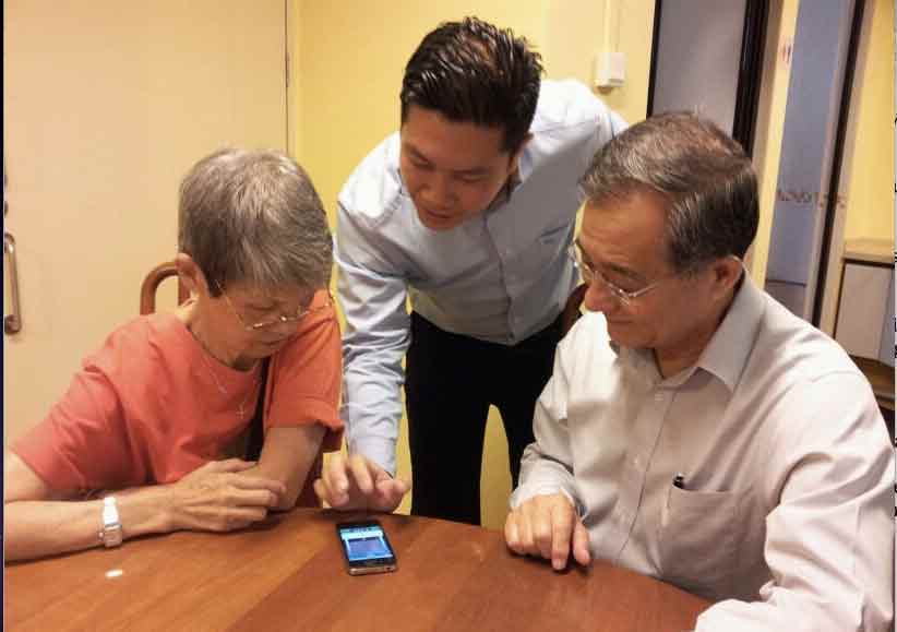 Singtel CSR initiative refurbishes iPhones for seniors