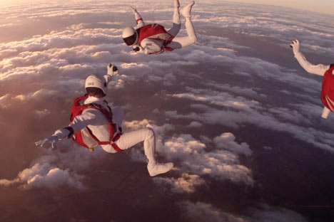 Sony ascends to great heights to showcase A7R camera