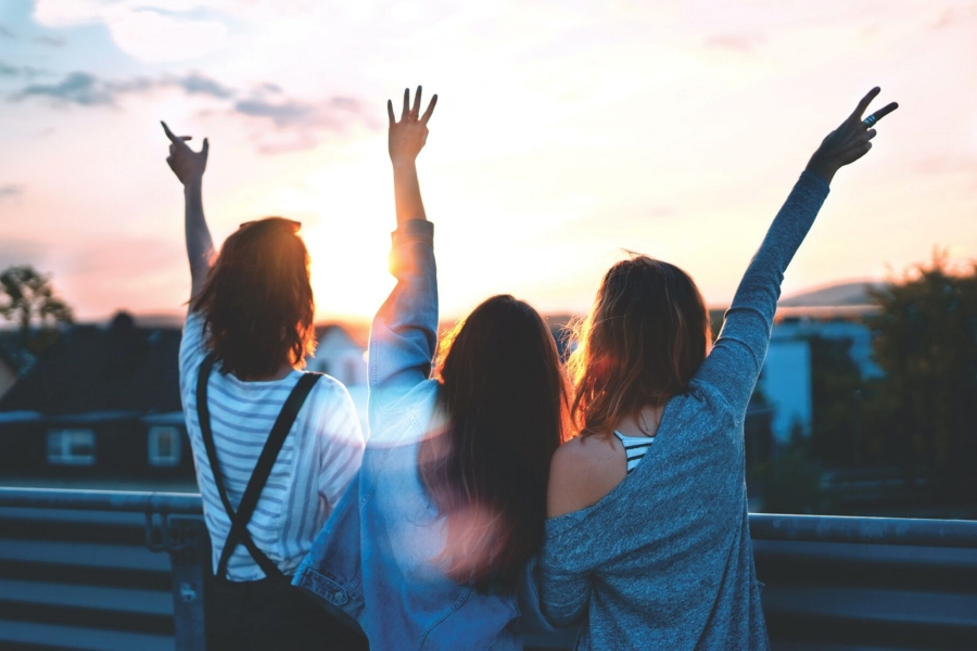 3 profiles of modern Chinese tourists: How can businesses win them over?