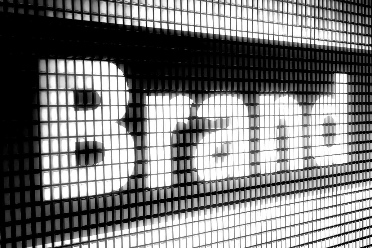 What can online advertising companies learn from out-of-home?