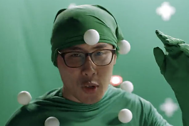 CCTV to Chinese grads: 'Don't worry, be happy'