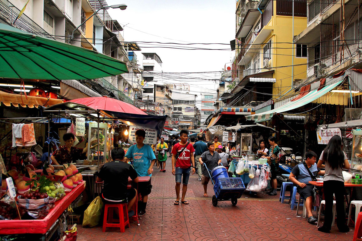 Beyond Asia's megacities: The power of middleweight regions