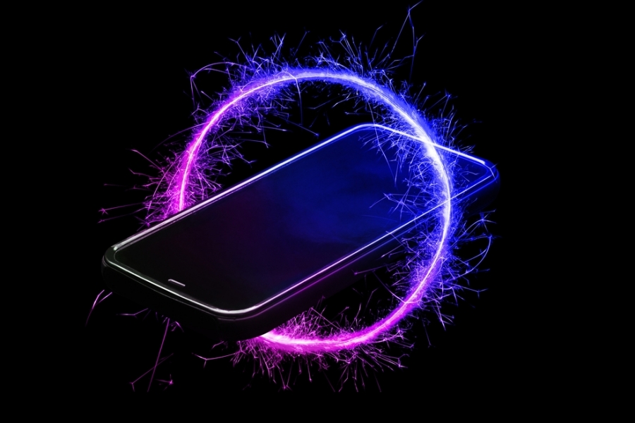 From sensemakers to visionaries: Understanding influence within decentralised communities