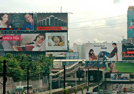 Philippines cracks down on unsafe billboards in major thoroughfare