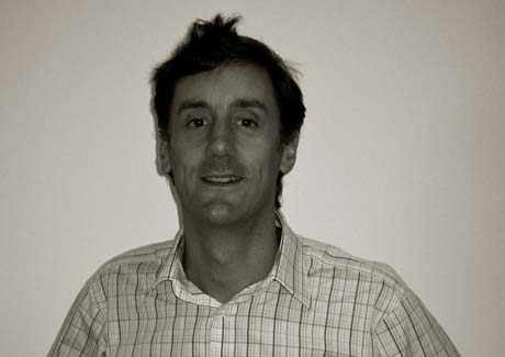 Warc opens hub office in Asia