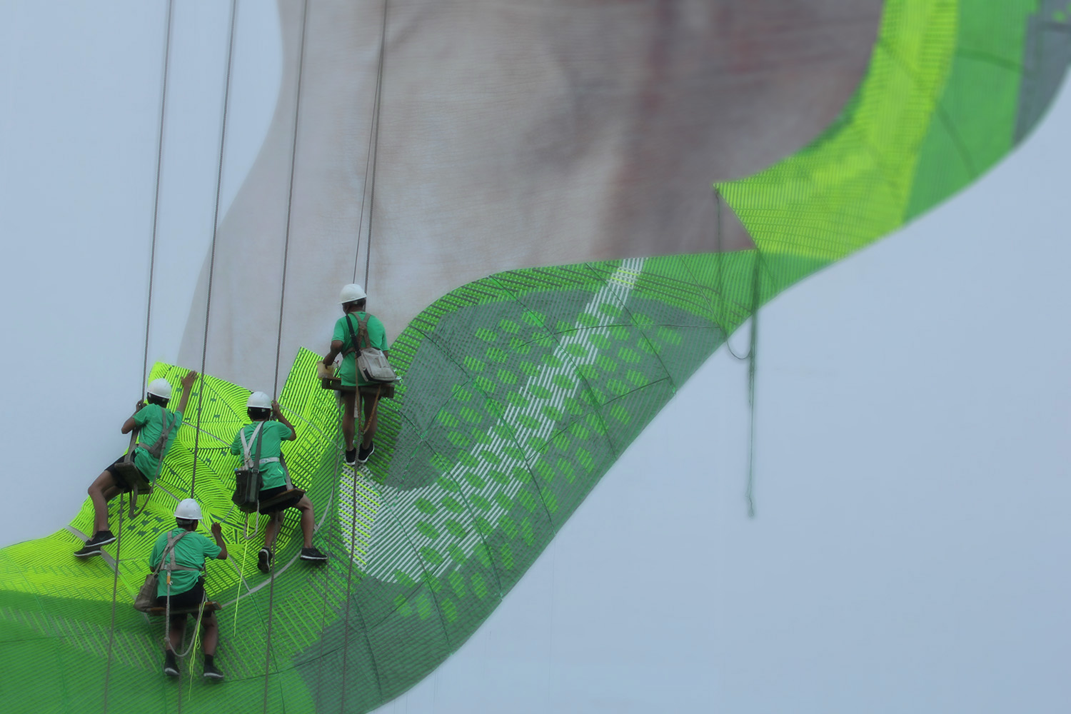 Nike 'knits' trainers from scratch with outdoor stunt in Shanghai