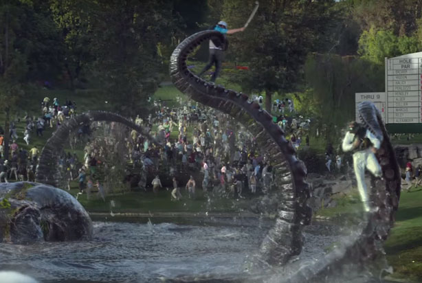 Golfers encounter mother of all water hazards