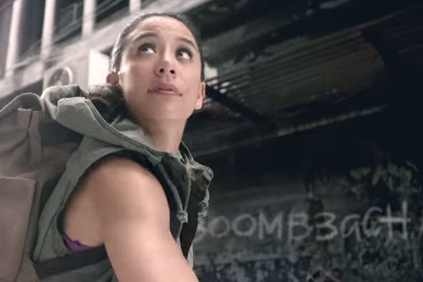 Game codes sprinkled throughout a gaming ad