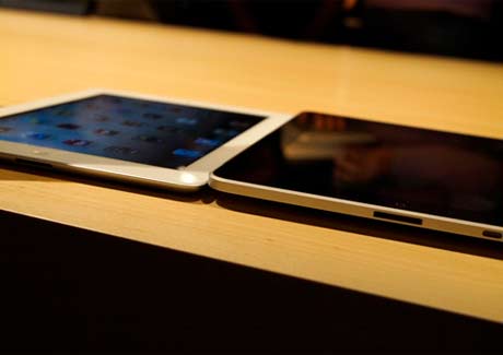 GADGET UPDATE powered by Stuff: iPad, YouTube, LG and more