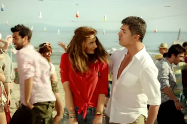 Kolaveri Di: It's baaaaaaaack