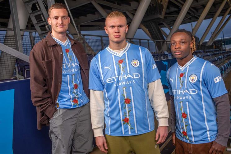 Why Manchester City is diving into wearables, VR and bots