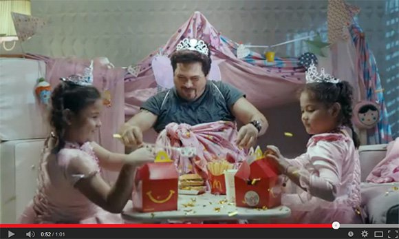 ‘Fairy dads’ make the most of McDelivery in the Philippines