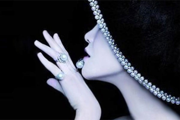 Asian Champions of Design: Mikimoto