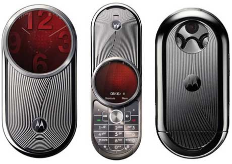 Agencies line up for global Motorola pitch