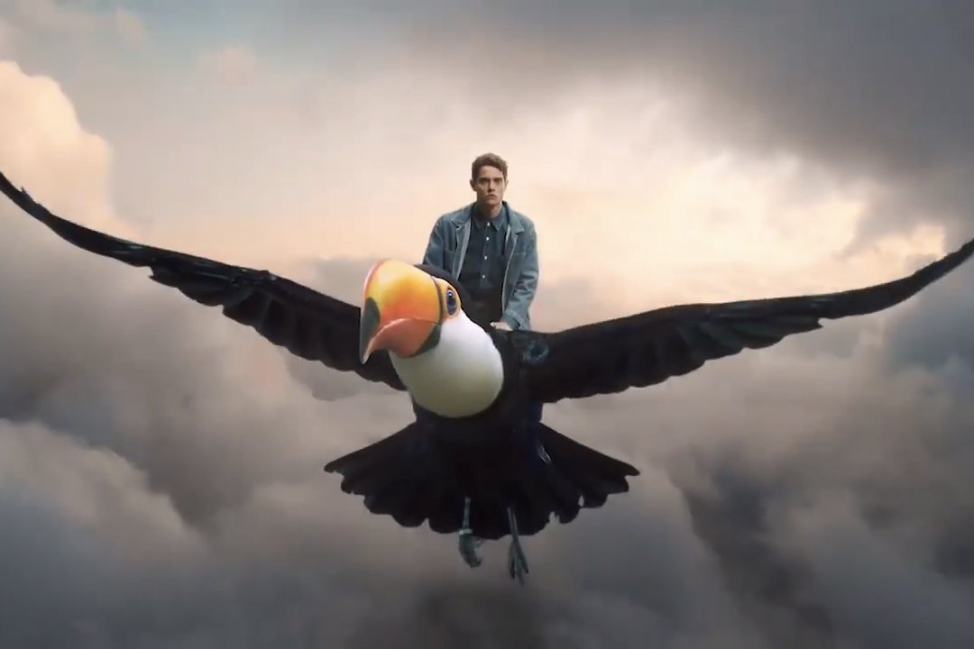 You see, toucan make a good smartphone ad