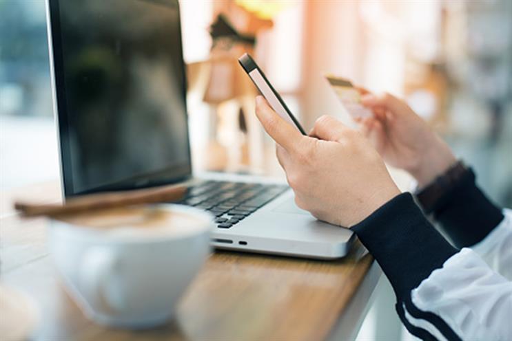 Less is more when it comes to online advertising, research suggests