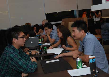 Singapore Portfolio Night 9 'speed-dating' set-up a success