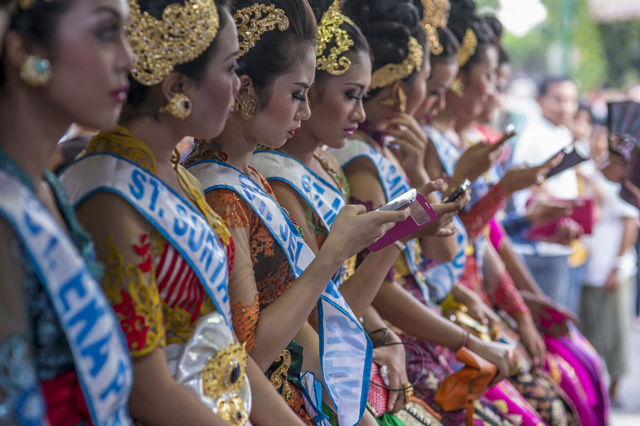 Indonesia 'pushing at the seams to express itself'