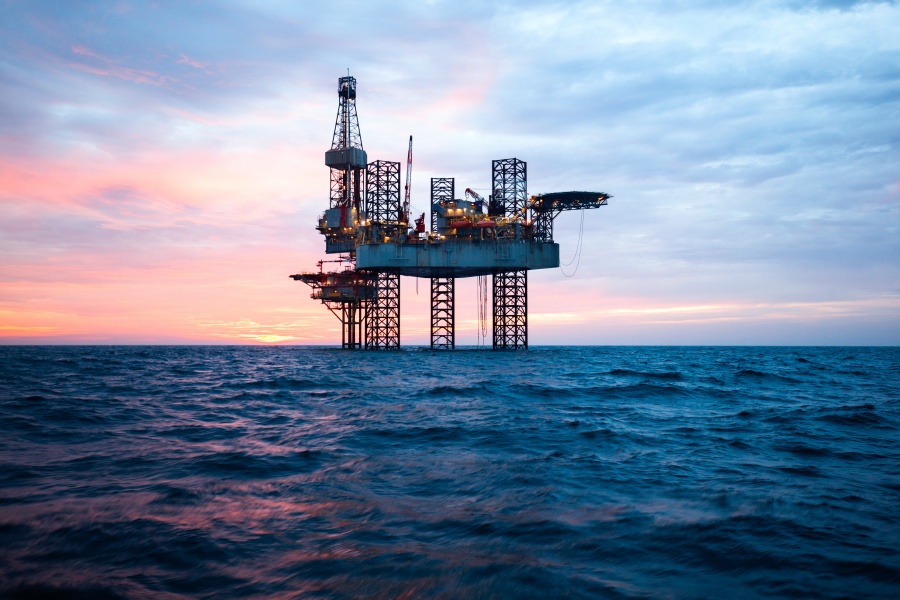 Agency talent willing to leave agencies that work with fossil-fuel clients