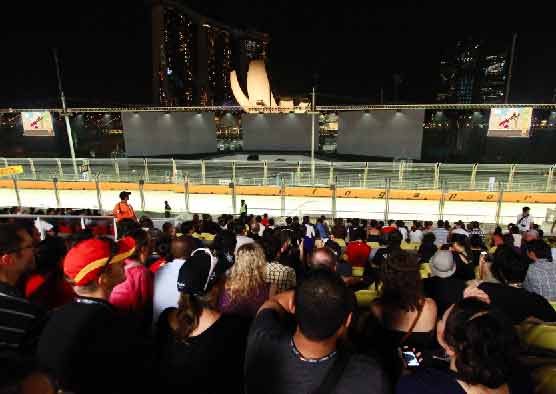 SingTel brings Angry Birds to F1 Singapore