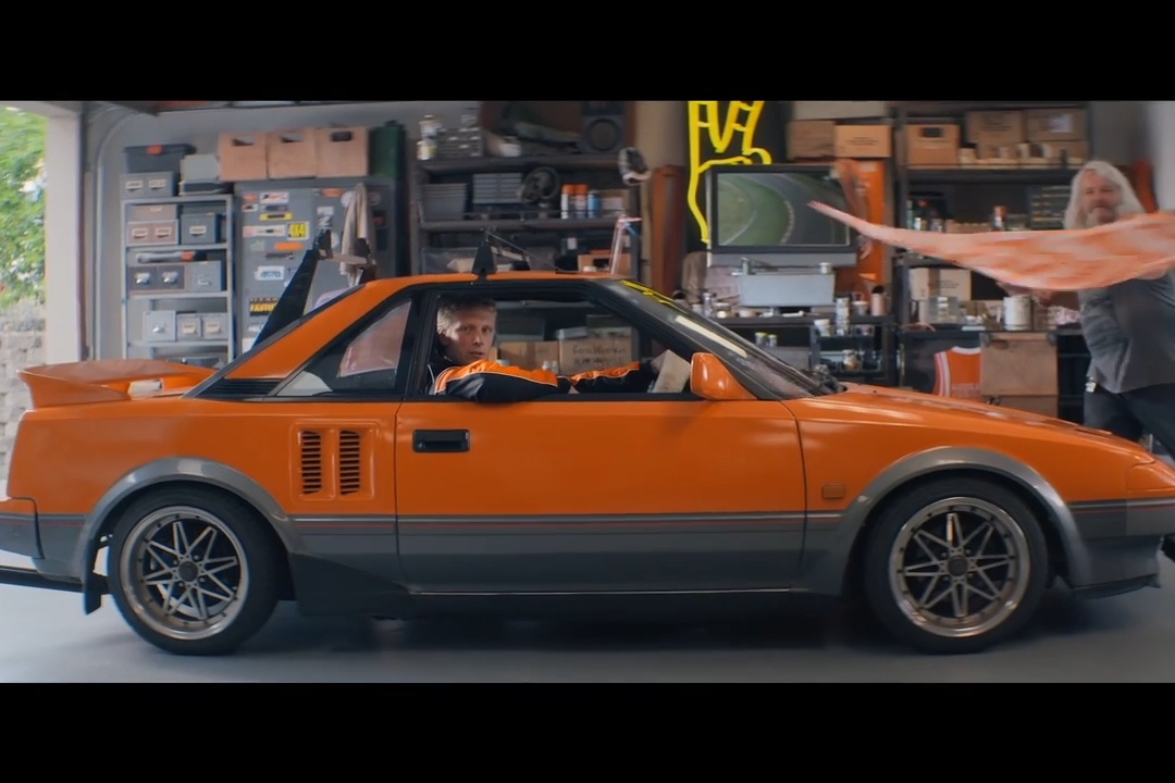 Check out Louis Hamilton's sweet new ride