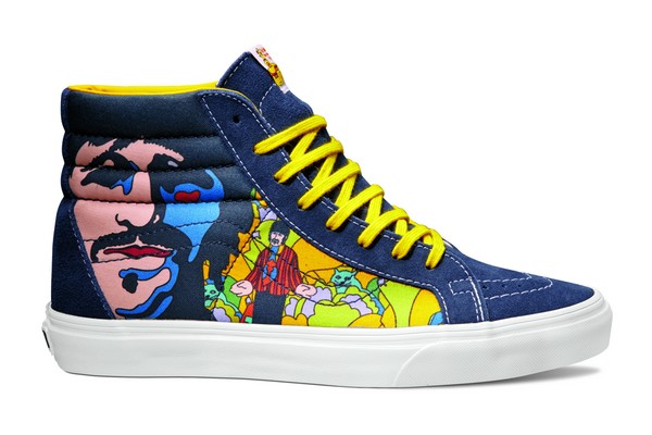 The Beatles & Vans singing in a Yellow Submarine