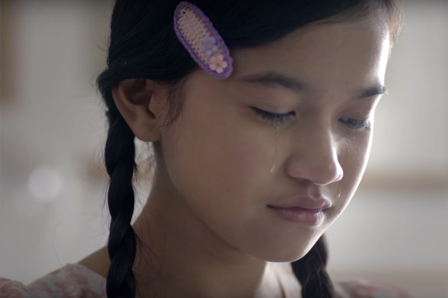 Toyota yanks on heartstrings for seatbelt message